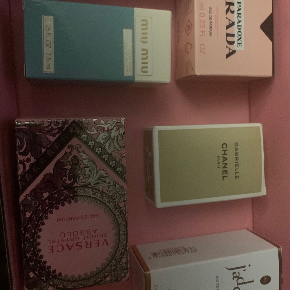 SET OF MINIATURE DESIGNER PERFUMES